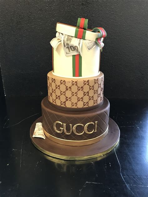 gateau d anniversaire sac gucci